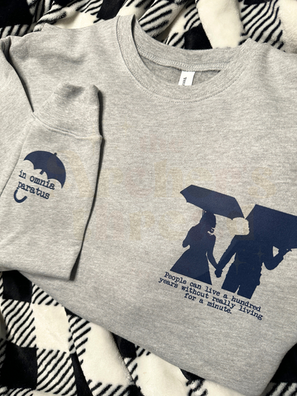 In Omnia Paratus Top