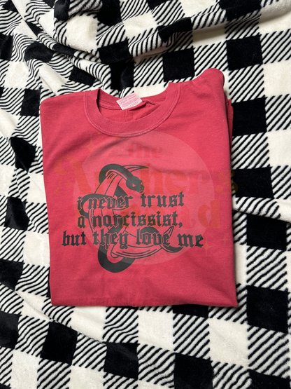 I never trust a narcissist top