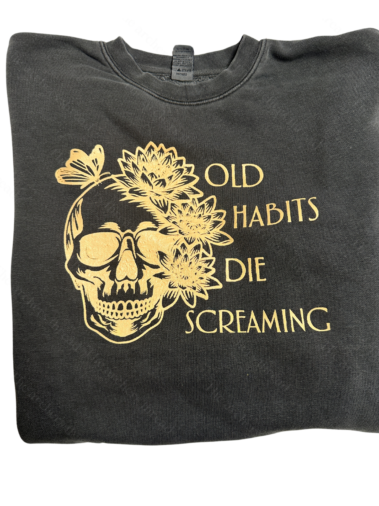 Old Habits Die Screaming Skull Tee